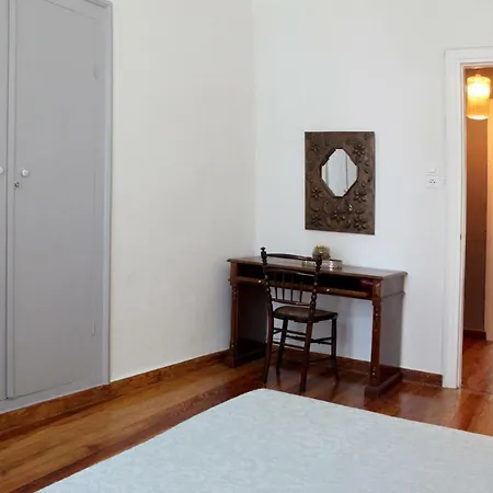 Poplar Mansion Apartman